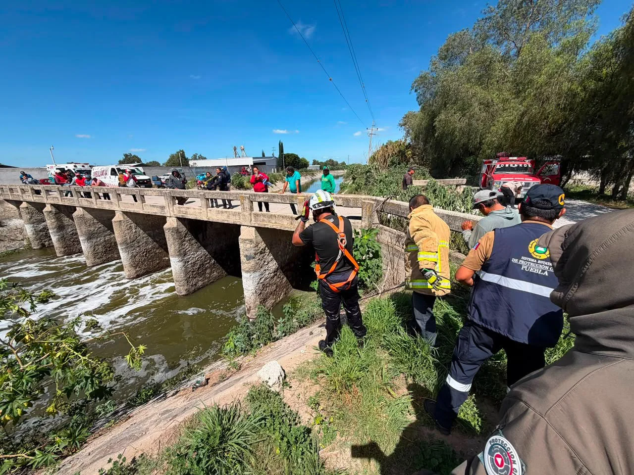 Protección Civil localiza cuerpo en el Canal de Valsequillo 05