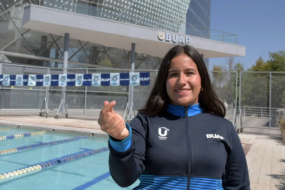 C Alumna BUAP