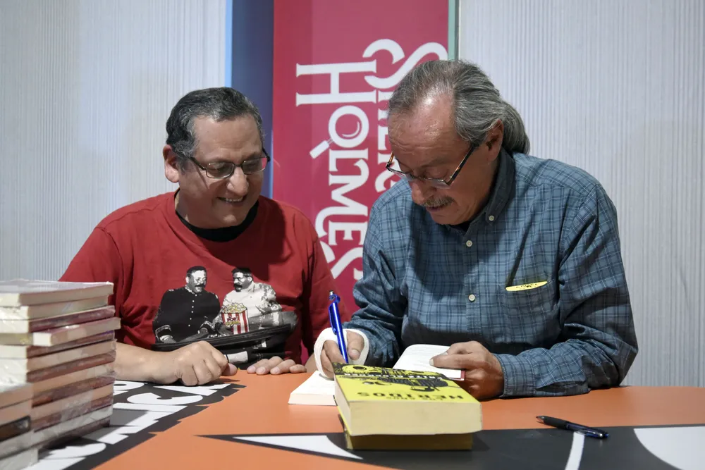 J Los Malos de la Historia